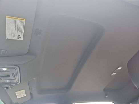 Used 2022 Chevrolet Silverado 1500 RST AWD/4WD image 28