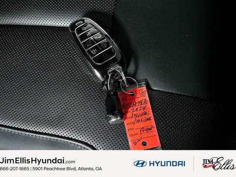 Used 2024 Hyundai Palisade Calligraphy image 31
