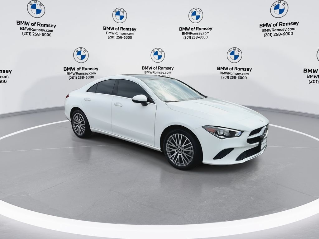 Used 2022 Mercedes-Benz CLA 250 4MATIC image 2