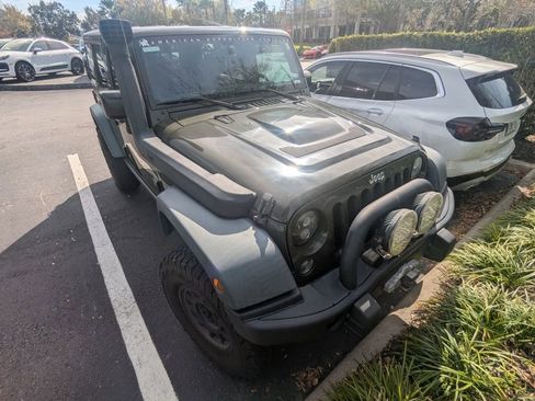 Used 2015 Jeep Wrangler Unlimited Rubicon w/ Dual Top Group image 2