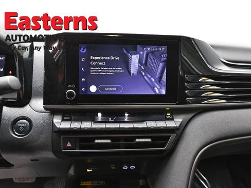 Used 2025 Toyota Camry LE FWD image 12