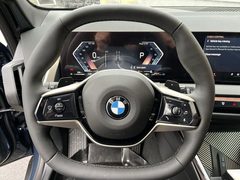 Used 2025 BMW X3 xDrive30i w/ Premium Package image 14