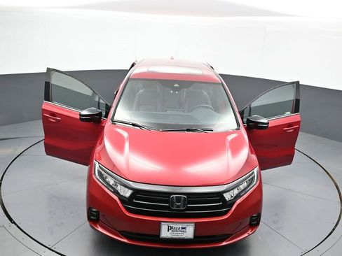 Certified 2023 Honda Odyssey Sport image 48