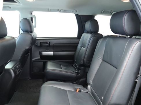 Used 2021 Toyota Sequoia TRD Pro AWD/4WD image 23