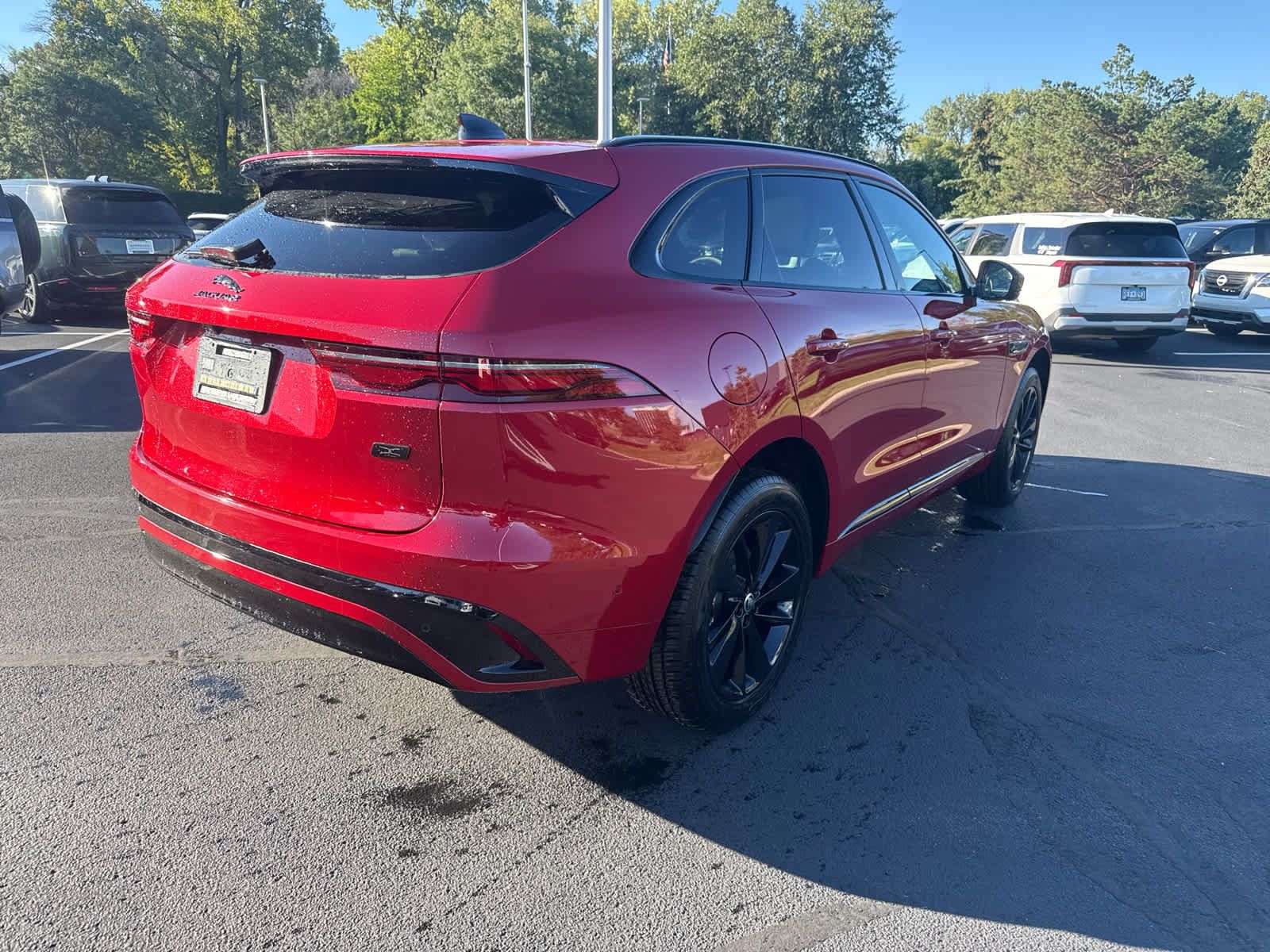 Used 2026 Jaguar F-PACE R-Dynamic S AWD/4WD image 4