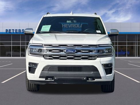 Used 2024 Ford Expedition Platinum AWD/4WD image 9