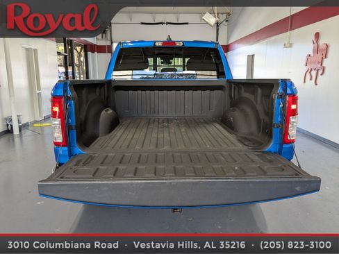 Used 2023 RAM 1500 Big Horn image 11