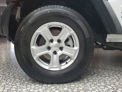 Used 2020 Jeep Wrangler Unlimited Sport S image 7