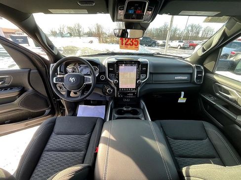 New 2026 RAM 1500 4x4 Crew Cab image 36