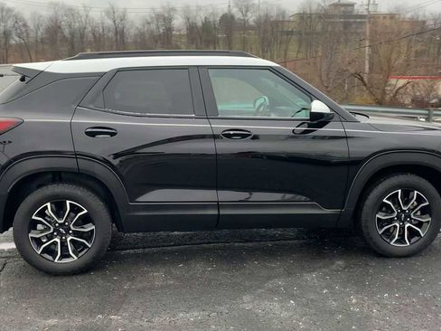 Certified 2024 Chevrolet TrailBlazer ACTIV w/ Convenience Package image 9