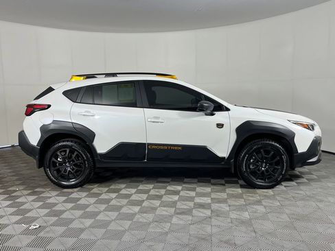 Used 2025 Subaru Crosstrek 2.5i Wilderness w/ Crosstrek Mirror Package image 5