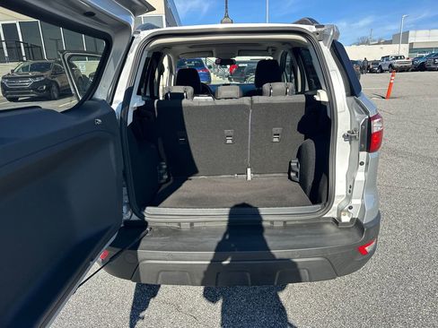 Used 2020 Ford EcoSport SE w/ SE Convenience Package image 18