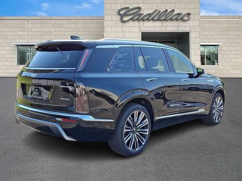 New 2026 Cadillac Vistiq Premium Luxury w/ LPO, Floor Liner Package AWD/4WD image 3