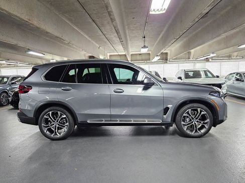 Certified 2026 BMW X5 xDrive40i w/ Climate Comfort Package AWD/4WD image 4