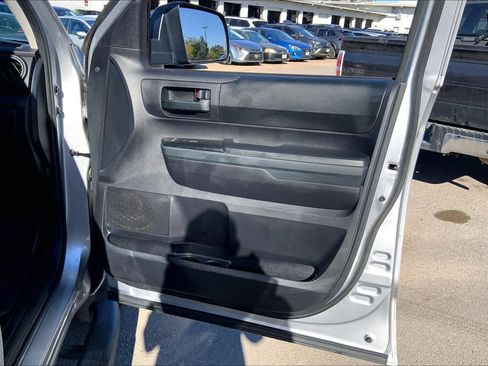 Used 2020 Toyota Tundra SR image 20