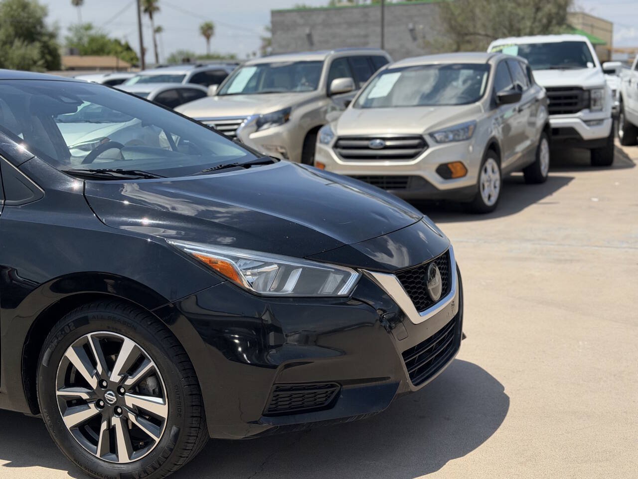 Used 2021 Nissan Versa SV FWD image 15