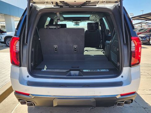 New 2026 GMC Yukon AT4 w/ AT4 Premium Plus Package image 59