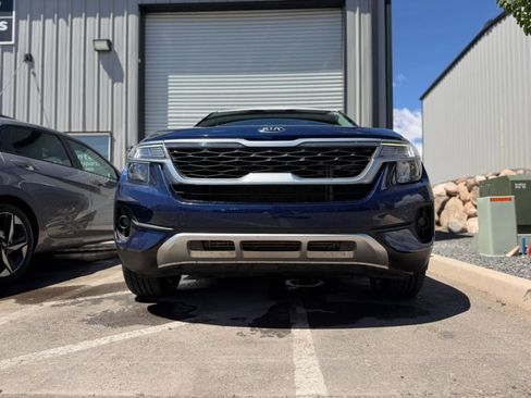 Used 2021 Kia Seltos S AWD/4WD image 7