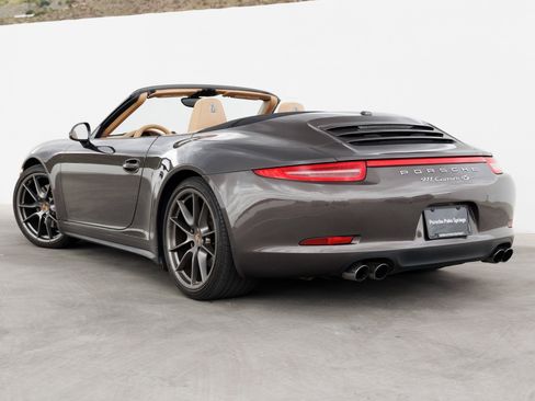 Certified 2013 Porsche 911 Carrera 4S image 3