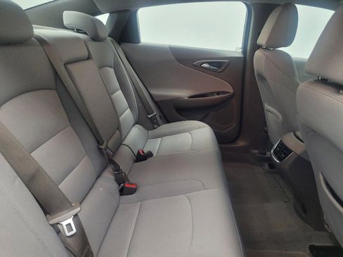 Used 2022 Chevrolet Malibu LT FWD image 19