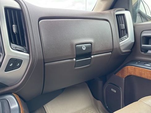 Used 2017 GMC Sierra 1500 SLT w/ SLT Premium Package AWD/4WD image 33