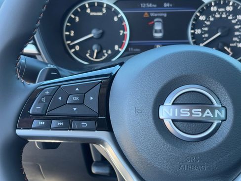 New 2025 Nissan Altima 2.5 SR w/ SR Premium Package image 21