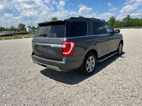 Used 2019 Ford Expedition XLT w/ Equipment Group 202A AWD/4WD image 5