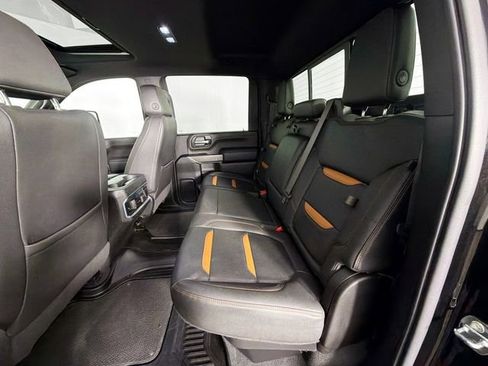Used 2022 GMC Sierra 2500 AT4 w/ AT4 Preferred Package AWD/4WD image 23