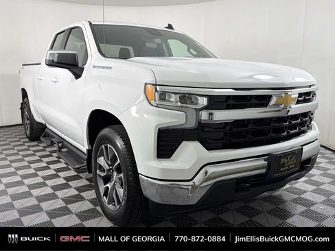 Used 2023 Chevrolet Silverado 1500 LT w/ Protection Package AWD/4WD image 1