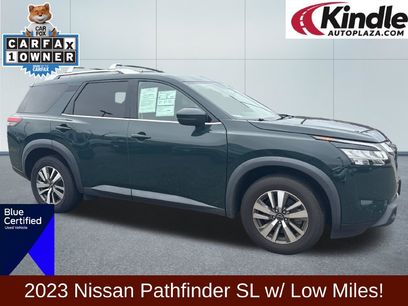 Used 2023 Nissan Pathfinder SL