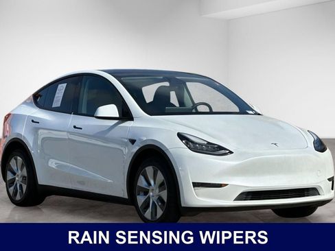 Used 2023 Tesla Model Y Long Range AWD/4WD image 8