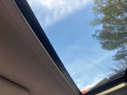 Used 2019 Subaru Outback 3.6R Limited image 13