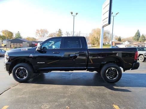 New 2026 RAM 2500 Laramie AWD/4WD image 6