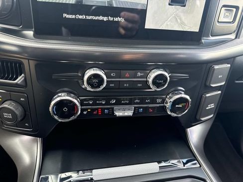 Used 2025 Ford F150 Lariat AWD/4WD image 25