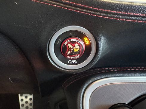 Used 2020 Dodge Challenger R/T Scat Pack image 39