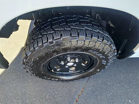 Used 2018 RAM 1500 Tradesman w/ Protection Group AWD/4WD image 22