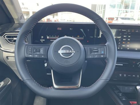 New 2026 Nissan Kicks SR image 8