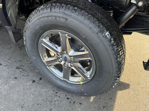 New 2025 Ford F150 XLT w/ Equipment Group 302A MID image 36