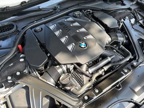 Certified 2024 BMW 760i xDrive w/ Executive Package image 20