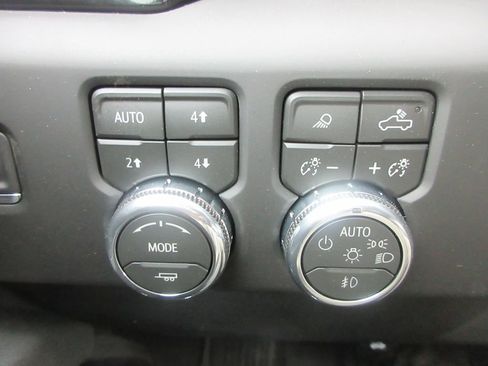 New 2026 GMC Sierra 2500 AT4 w/ AT4 Premium Plus Package image 17