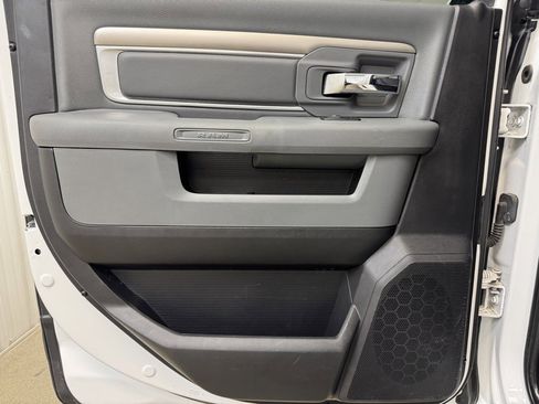 Used 2016 RAM 2500 Big Horn image 15