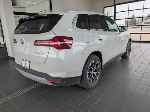 New 2026 BMW X3 xDrive30 w/ Premium Package image 2