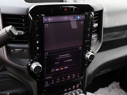 New 2025 RAM 2500 Tradesman image 32