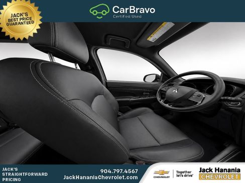 Used 2025 Mitsubishi Outlander Sport SEL AWD/4WD image 9