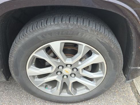 Used 2020 Chevrolet Traverse Premier w/ LPO, Floor Liner Package image 16