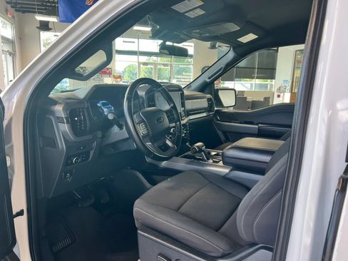 Used 2025 Ford F150 XLT w/ Equipment Group 301A Standard AWD/4WD image 13
