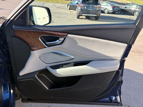 Used 2020 Acura RDX AWD w/ Advance Package image 16