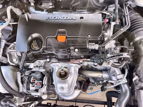 Used 2022 Honda Civic LX image 10