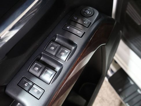 Used 2017 GMC Sierra 1500 SLE w/ SLE Value Package image 14