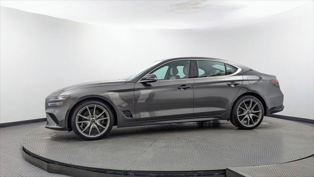 Used 2023 Genesis G70 2.0T RWD image 3